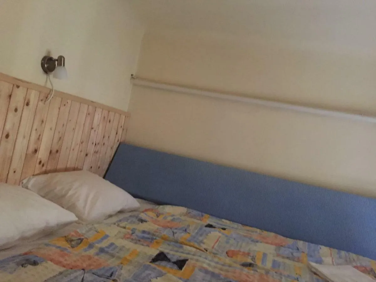 Pensiune Eoetvoes Rooms